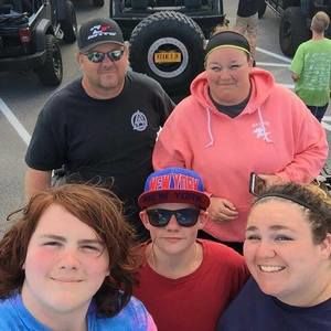 Meet your Posher, Garret